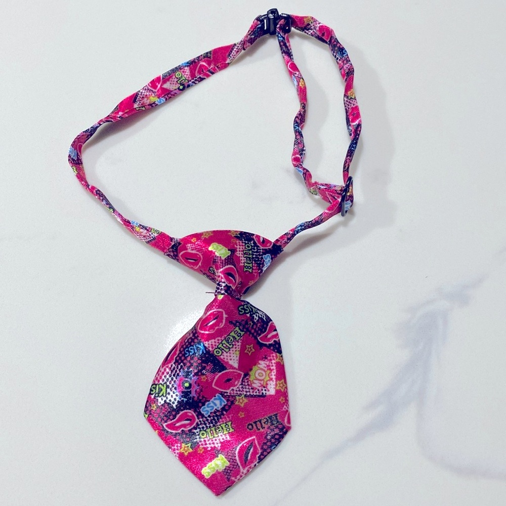 Valentine’s Day adjustable dog tie collar - lips, graffiti, punk themed print